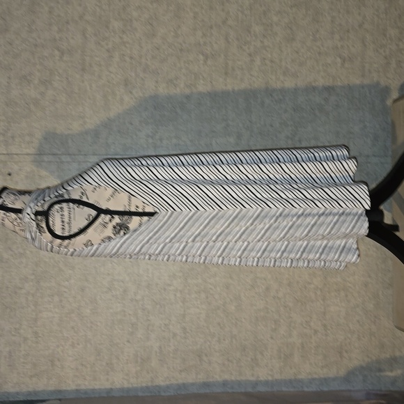 EUC Women's cover up/dress - Picture 5 of 13